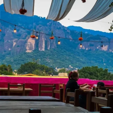 Restaurante-Terraza-Bendita-Santa-Maria-Tepoztlan-con-Reservandonos-5