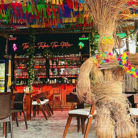 tara-tara-tiki-room-holbox-reserva-reservandonos-8