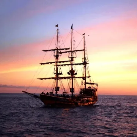 barco-pirata-sunset-2