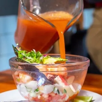 El-Coleguita-Mariscos-Puerto-Vallarta-Reservandonos.com-3