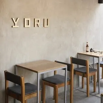 Yoru-Handroll-and-Sushi-Bar-Roma-Norte-con-Reservandonos-5