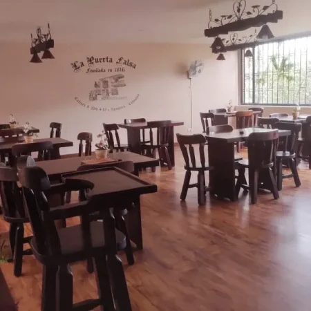 restaurante-la-puerta-falsa-zipaquira-reserva-reservandonos-5