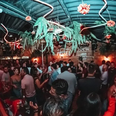 Presea-Bar-Bogota-con-Reservandonos-2