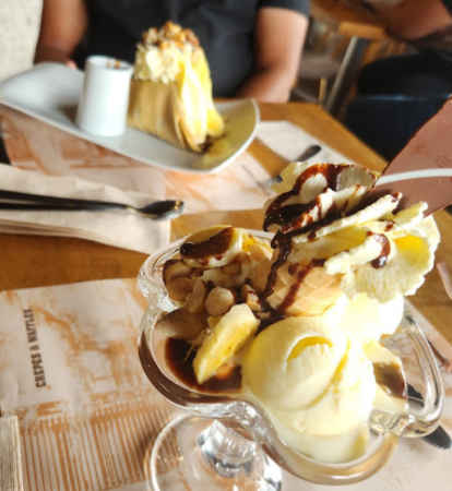 Crepes & Waffles3