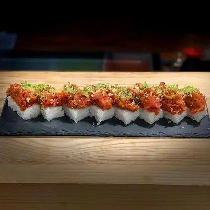 kuma-sushi-bar-lerma-con-reservandonos-7