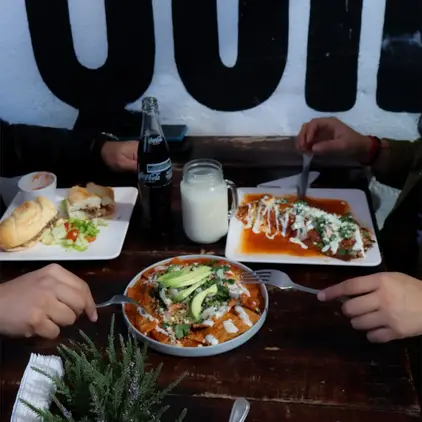 restaurante-los-birriaquiles-aguascalientes-reserva-reservandonos-5