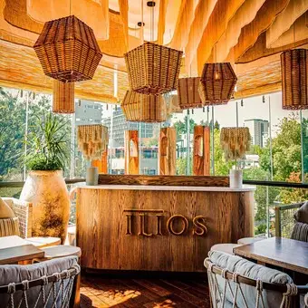Restaurante-Ilios-Playa-del-Carmen-Reservandonos.com-9