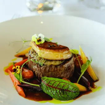 10 restaurantes para celebrar el Día del Padre en Cancún