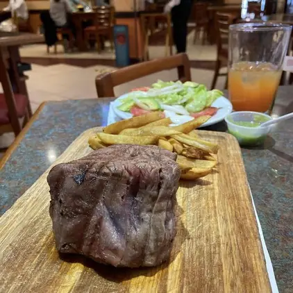 Restaurante-Bar-Antonio-CDMX-con-Reservandonos-10
