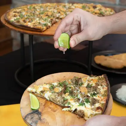 demetrios-pizza-porn-americas-reserva-reservandonos-2