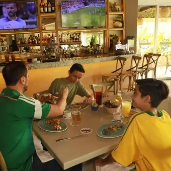 Restaurante-Groupers-Cancun-con-Reservandonos-3