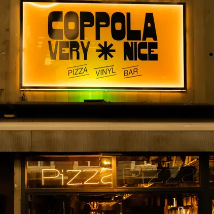 coppola-pizza-vinyl-bar-hamburgo-con-reservandonos-4-