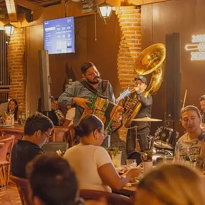 brasa-y-sal-restaurante-tequila-con-reservandonos-1