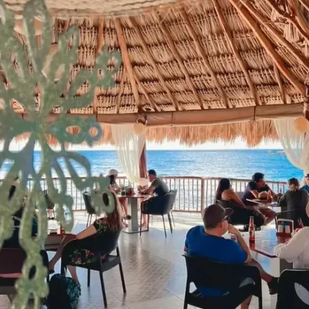 la-monina-restaurante-beach-club-cozumel-reserva-reservandonos-10