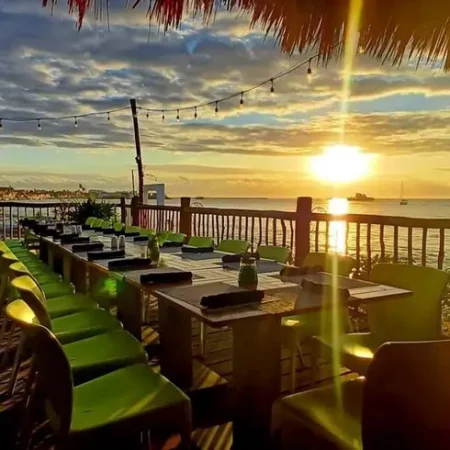 la-monina-restaurante-beach-club-cozumel-reserva-reservandonos-12