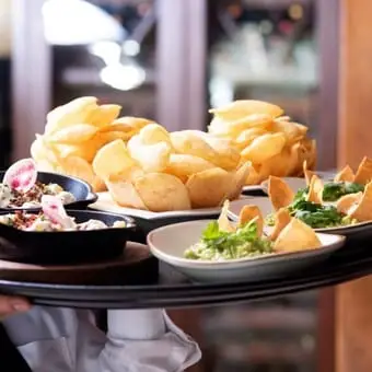 Restaurante-Distrito-Porteno-Metepec-con-Reservandonos-12