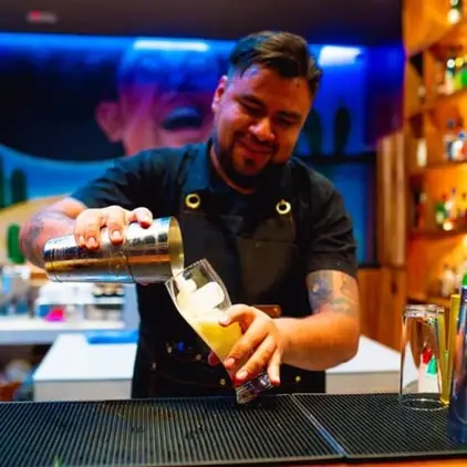 xicatana-cantina-mezcalera-oaxaca-con-reservandonos-12