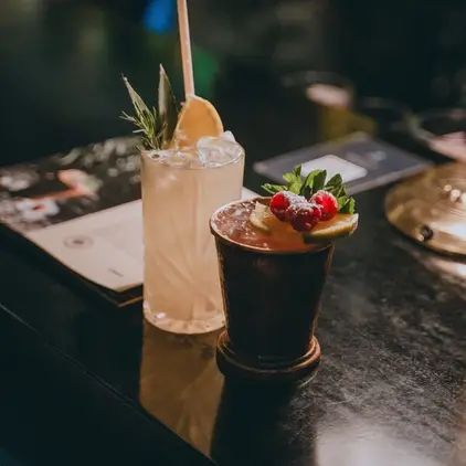 tudor-cocktail-club-queretaro-con-reservandonos-1