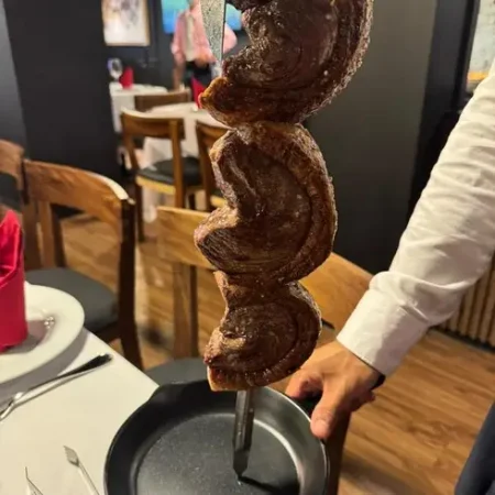 restaurante-sal-e-brasa-reforma-con-reser (1)