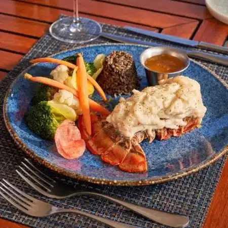 baja-lobster-co-cabo-san-lucas-reserva-reservandonos-6