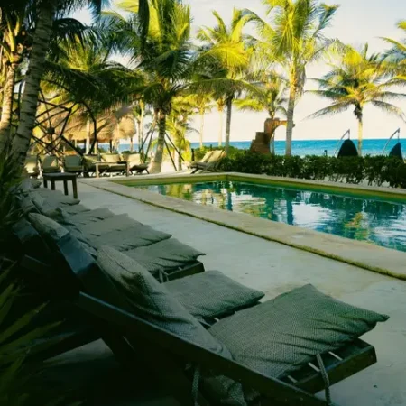 mia-restaurant-beach-club-tulum-con-reservandonos-6