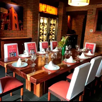 Restaurante-Puerto-Madero-Cancun-Reservandonos