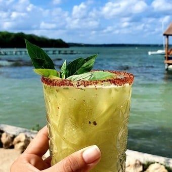 10 best bars in Bacalar