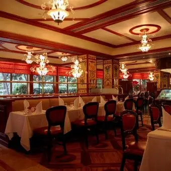 Restaurante-Au-Pied-de-Cochon-Polanco-Reservandonos.com-3