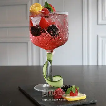 La-bikina-restaurante-Reservándonos-1