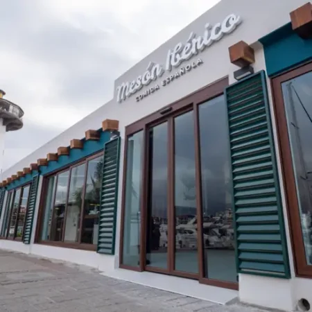 restaurante-meson-iberico-puerto-vallarta-con-reservandonos-1