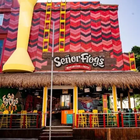 senor-frogs-playa-del-carmen-5ta-y-8va-con-reservandonos-19