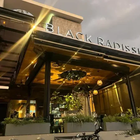 black-radissh-guadalajara-con-reservandonos-8